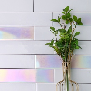 Azulejos de pared de metro iridiscente para revestimiento de paredes interiores, azulejos de porcelana de 65x265mm, arco Raninbow, proyecto comercial - Product Image 1
