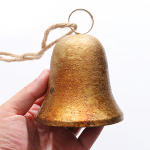 ของตกแต่งผนังทรงกระดิ่งโลหะสไตล์เรโทรสีทอง ยี่ห้อ Weisita จากโรงงานโดยตรง ผลิตในกวางตุ้ง ดีไซน์โบราณสุดประณีต - Product Image 2