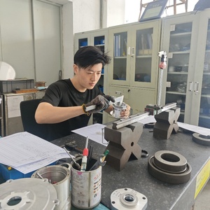 عالية الدقة مخصصة سبائك الألومنيوم الإسكان المحرك قسط الصناعية النحاس ختم يموت الأدوات يموت الصب قوالب - Product Image 4