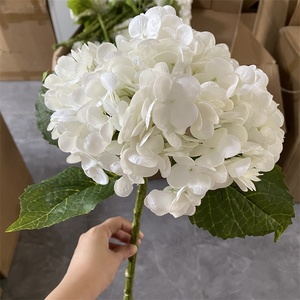 Bianco artificiale <span class=keywords><strong>ortensia</strong></span> 196 petali di lattice fiore di migliore qualità gambi reali veri tocco <span class=keywords><strong>ortensia</strong></span> fiore - Product Image 3