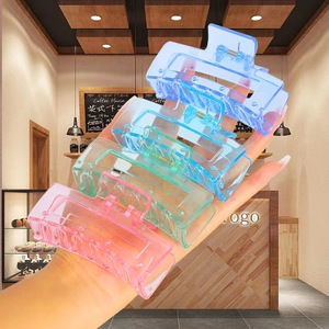 กิ๊บติดผมสีใส 12 ซม. ที่หนีบผมพลาสติกสำหรับผู้หญิง ใช้แบบลำลอง สีผสม - Product Image 1