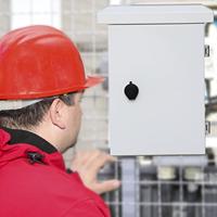 Caja de Distribución Impermeable para Exteriores NEMA 4X, Acero Galvanizado Resistente a la Intemperie, Nivel de Protección IP65, Certificación CE ROHS, Resistencia a Impactos IK10