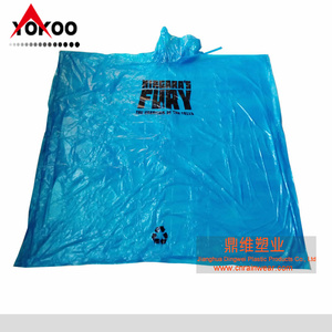 Poncho de pluie jetable en PE portable et économique avec impression de logo pour la promotion - Product Image 6