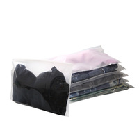 Sacs CPE refermables, épais, transparents et givrés avec fermeture éclair pour l'emballage et le stockage de vêtements, pantalons, sous-vêtements, cosmétiques - En stock