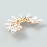 Vintage blanc perle tournesol boucles d'oreilles or géométrique C forme boucles d'oreilles pour les femmes été fête danse bijoux cadeau