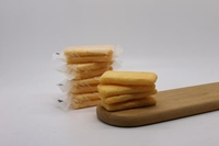 Biscuits de riz aromatisés à la crème de lait pour enfants – Vente en gros de célèbres snacks asiatiques, délicieux biscuits et craquelins de riz croustillants