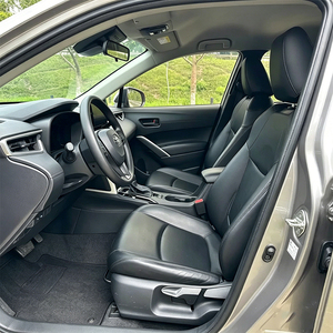 Toyota Corolla Cross 2024 Usata 2.0L LHD 30000KM Pronta per la Vendita all'Ingrosso ed Esportazione - Product Image 5