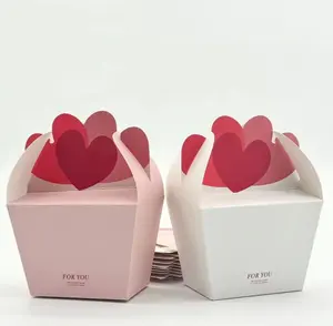 Exquisite Candy Packaging Gift Paper Box Wedding Chocolate Love Packaging Foldable Portable Paper Box In Stock