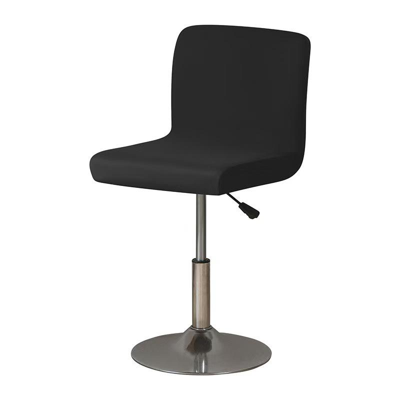 Dossier de chaise à dossier bas à barre noire ne dépassant pas 45 cm