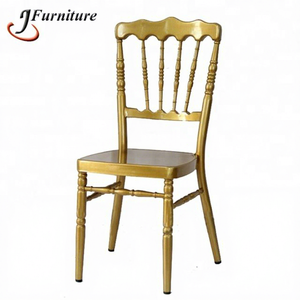 Sillas de Comedor Modernas de Metal Dorado para Exteriores, Estilo Napoleón, Precio de Fábrica, para Hoteles Comerciales - Product Image 1