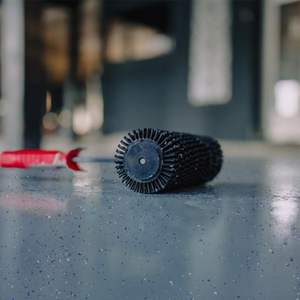 LSY Noir, blanc, bleu, gris Flocons de <span class=keywords><strong>peinture</strong></span> pour <span class=keywords><strong>sol</strong></span> de garage Revêtements de <span class=keywords><strong>sol</strong></span> en béton pour mur de garage Intérieur Extérieur <span class=keywords><strong>Peinture</strong></span> de maison - Product Image 5