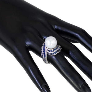 Anello Cocktail T0775 in Argento 925 con Perla di Acqua Salata e Gemme Blu, Gioiello Raffinato da Donna per Matrimonio - Product Image 5