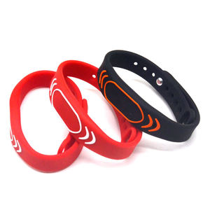 Pulsera de Silicona RFID Personalizable de 13.56Mhz 1K S50 F08 213 216 EM4305 Tk4100 T5577 <span class=keywords><strong>con</strong></span> Chip, Impermeable y Ajustable, Brazalete <span class=keywords><strong>NFC</strong></span> - Product Image 6