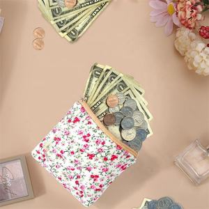 Customized Logo Red Floral Zipper Quilted Cotton Women's Cosmetic Makeup <b>Toiletry</b> <b>Bag</b> - Product Image 6