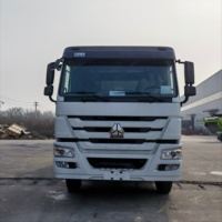 Camion compacteur de déchets municipaux Howo RHD 371HP 18CBM, camion de collecte des déchets