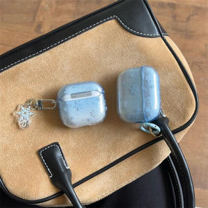 Funda para Auriculares Apple AirPods Pro de Tercera Generación, Nueva Funda Transparente a Prueba de Golpes con Diseño de Copo de Nieve Azul - Product Image 4