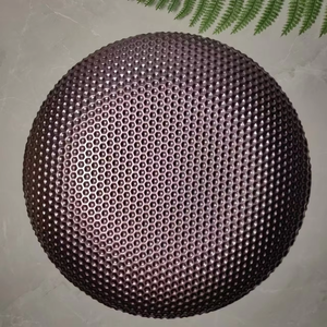 Plato de Cristal para Servir, Diseño 2026, Color Rojo Oscuro <span class=keywords><strong>con</strong></span> <span class=keywords><strong>Borde</strong></span> <span class=keywords><strong>Dorado</strong></span> y Plateado, Patrón Redondo para Catering de Bodas - Product Image 3