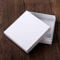 Boîte d'emballage de luxe personnalisée en carton blanc avec insert en velours pour montre-bracelet, bijoux, présentation et rangement