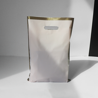 Sacs de courses en plastique HDPE avec poignée découpée sur mesure, logo personnalisé, fermeture à valve, motifs multicolores, vente en gros d'usine
