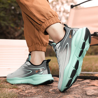 Chaussures de sport pour hommes personnalisées avec logo OEM ODM, en laine polaire et maille, décontractées, à semelle épaisse, pour la marche, fabriquées en usine