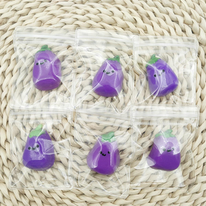 Nouveau produit phare : Jouets anti-stress TPR Mochi Squishy en forme de mini aubergine, à récupération lente, pour exercices manuels et soulagement du stress - Product Image 3