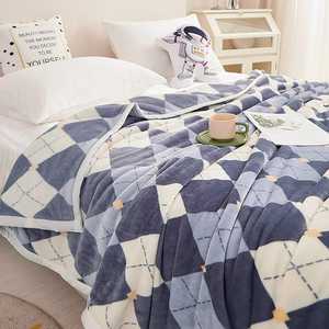 Couverture en molleton de flanelle pour canapé, canapé, lit, couvertures à carreaux bleus de style britannique, légères et douillettes - Product Image 3