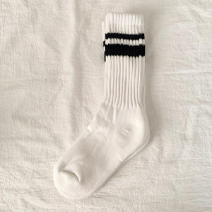 Chaussettes en tricot rayées vintage, motif vertical ondulé, style japonais, coton du Xinjiang, chaudes, respirantes, gros fil - Product Image 5