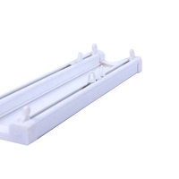 Rail de rideau en aluminium blanc résistant de plafond de PVC double pour les baies vitrées