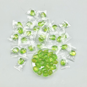 Vente en gros de bonbons chinois gommeux bonbons aromatisés fruités en vrac bonbons suédois bouteille emballage avec des bonbons aux canneberges - Product Image 5