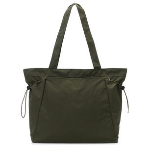 2024 nouveau à la mode grande capacité une épaule sous les bras <span class=keywords><strong>sac</strong></span> fourre-tout grande capacité à la mode <span class=keywords><strong>cours</strong></span> supplémentaire <span class=keywords><strong>sac</strong></span> de loisirs - Product Image 3