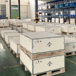Batterie de stockage d'énergie LiFePO4 Yangde, 86,6 % SOC, IP54, refroidissement par air, réseau hybride, communication RS485 - Product Image 4