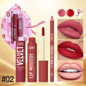 Kits à lèvres personnalisés 3 en 1 OEM avec crayon à lèvres, rouge à lèvres et gloss, crayon à lèvres crémeux vegan anti-transfert - Product Image 4