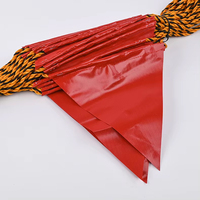 Drapeaux triangulaires orange en toile maillée PVC personnalisés avec banderoles en ficelle et banderoles de sécurité réfléchissantes