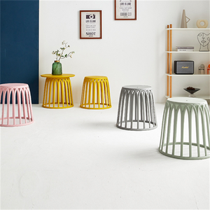 Taburete Bajo Apilable de Plástico Moderno en Oferta, Cesta para Ropa para Dormitorio y Sala de Estar - Product Image 6