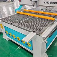 Routeur CNC pour le travail du bois 1325 Ccd avec roue de pression, machine de gravure automatique sur bois pour le contreplaqué, l'acrylique, la sculpture de meubles