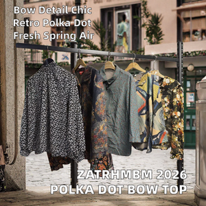 <span class=keywords><strong>Camicetta</strong></span> Casual da Donna Retrò a Pois <span class=keywords><strong>con</strong></span> Dettaglio <span class=keywords><strong>Fiocco</strong></span> e Colletto alla Coreana, in Poliestere Traspirante, Ideale per Primavera/Autunno - Product Image 1