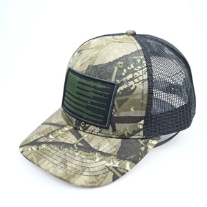 Casquette de baseball trucker camouflage brodée 6 panneaux de haute qualité pour homme, personnalisée en usine, avec patch drapeau américain - Product Image 4