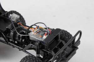 Coche <span class=keywords><strong>RC</strong></span> Lehoo Toys 12481 1/24 RANGE <span class=keywords><strong>ROVER</strong></span> <span class=keywords><strong>DEFENDER</strong></span> <span class=keywords><strong>90</strong></span> RTR Todoterreno 2.4G 4WD Camioneta Escaladora de Metal 80m - Product Image 6