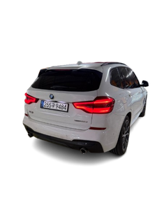 BMW X3 xDrive30d M Sport Package SUV d'occasion faible kilométrage sans accident Diesel AWD Titre propre Prêt à l'emploi Stock disponible Exportation - Product Image 6