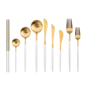 Bán Buôn Chất Lượng Cao Bồ Đào Nha Cán Trắng Vàng Thép Không Gỉ Dao Kéo Trắng Tay Vàng Flatware Cho Đám Cưới <span class=keywords><strong>Cutipol</strong></span> <span class=keywords><strong>Goa</strong></span> - Product Image 2