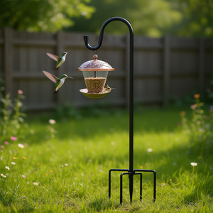 D0100H5QUU2 Mangeoire à oiseaux extérieure en métal léger de 46 pouces avec piquet, décorative et peinte pour le jardin - Product Image 2