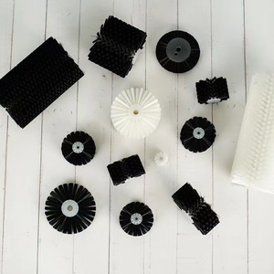 Brosse à <span class=keywords><strong>peinture</strong></span> en nylon de qualité industrielle SGTS avec manche en plastique pour le nettoyage des conduites d'air des cheminées, longueur des poils de 4 cm, noire - Product Image 6