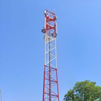 Tour de communication autoportante à trois pieds en acier pour la couverture du réseau de télécommunications cellulaires 5G