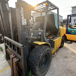 รถยกดีเซล โคมัตสึ FD50 5 ตัน ทนทาน ผลิตในญี่ปุ่น สำหรับอุตสาหกรรมโลจิสติกส์ - Product Image 1