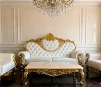 Elegante Sofá de Tela de Estilo Barroco para Villa, Lujo Europeo para la Sala de Estar de su Propiedad