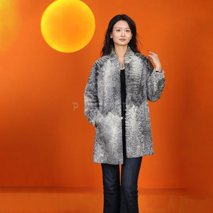 Cappotto <span class=keywords><strong>di</strong></span> <span class=keywords><strong>pelliccia</strong></span> <span class=keywords><strong>persiano</strong></span> Slim Swakara-Astrakan da donna Broadtail in pelle <span class=keywords><strong>di</strong></span> agnello Karakul <span class=keywords><strong>grigio</strong></span> naturale - Product Image 6