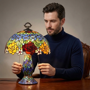 Lámpara de Mesa de Estilo Europeo LongHuiJing con Flor de Rosa de Vidrio Teñido, AC E26, para Decoración del Hogar y Sala de Estar - Product Image 5
