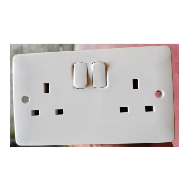 Bakelite 13A 2 Gang Electrical Wall Socket UK Plug Standard 2 Outlets with Switched Network
