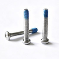 Vis de machine à tête cylindrique à embase cruciforme M2 M3 M4 M5 en acier inoxydable sur mesure, avec insert en nylon anti-vibration, vis de verrouillage pour PCB