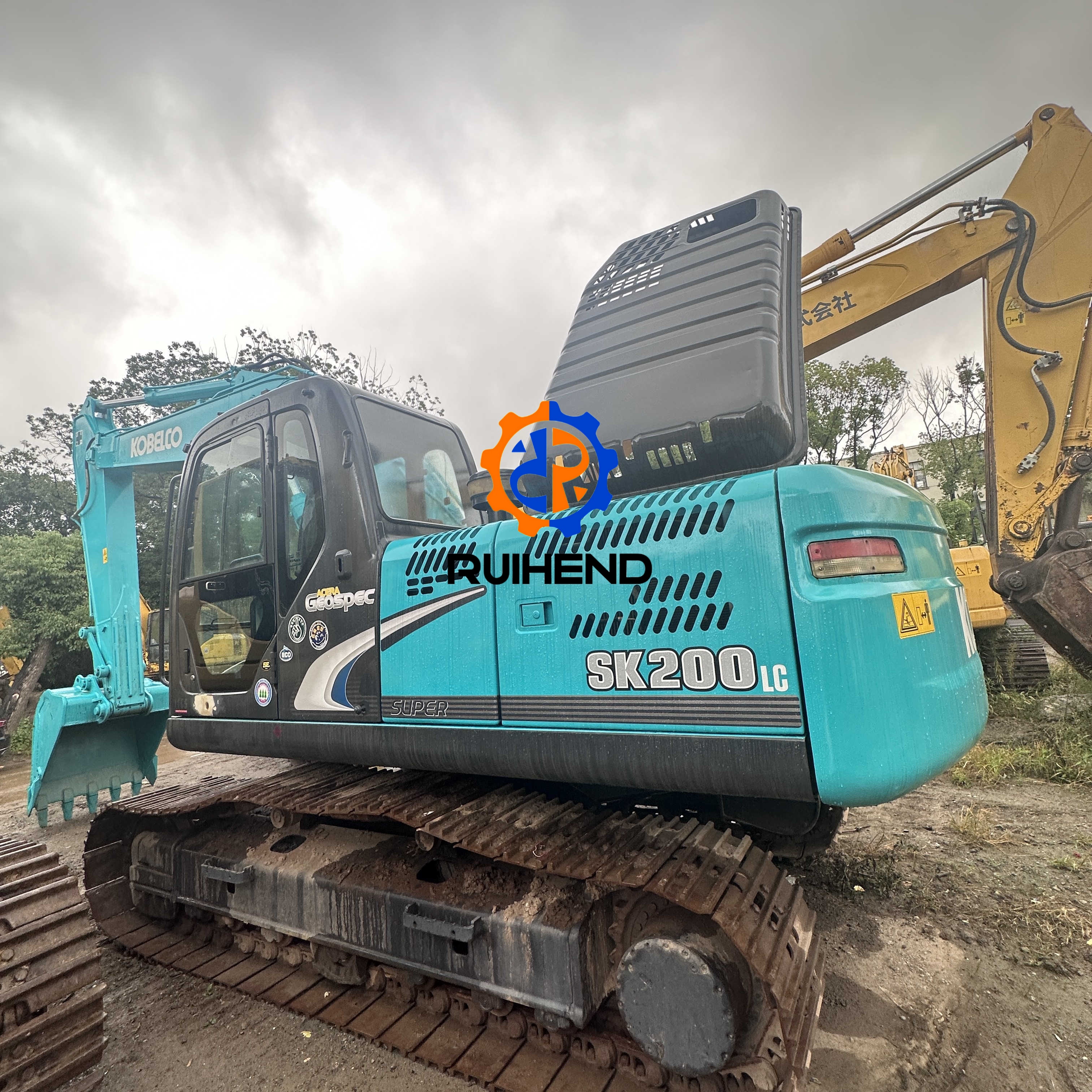 SK200 1 Kobelco Excavator - High Quality & Low Price